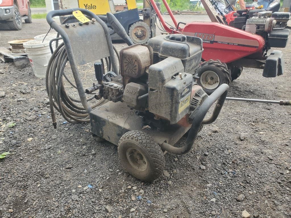 Pressure washer