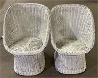 (H) 2 Wicker Chairs 29” tall (bidding on one