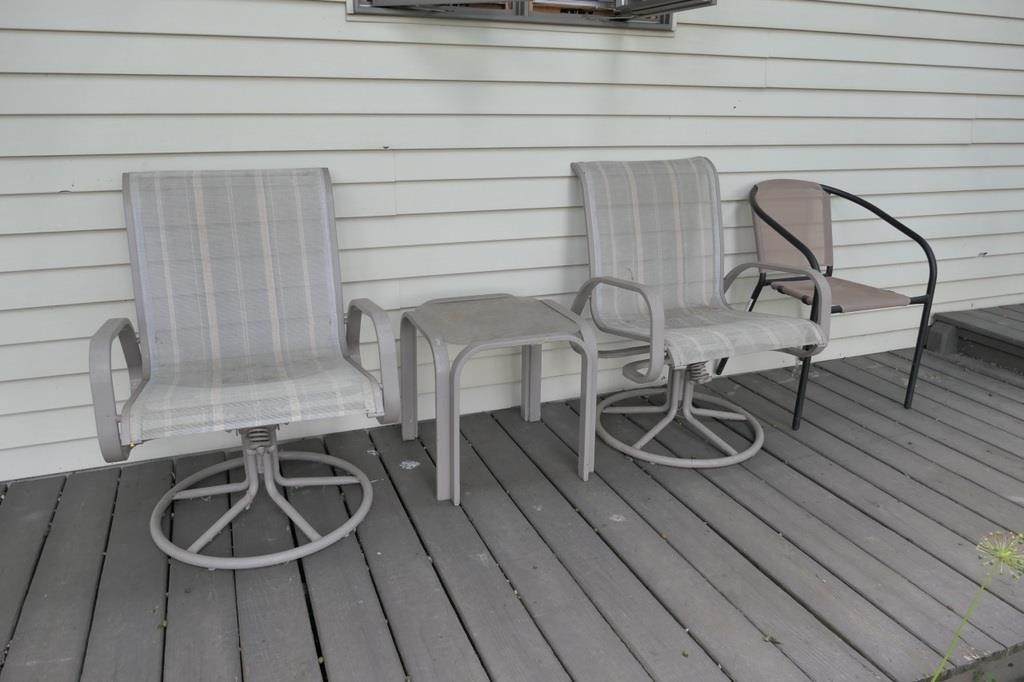 (3) Patio Chairs & Table