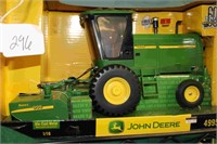 1/16 JOHN DEERE 4995 WINDROWER-NIB