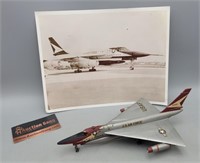 U.S.Air Force Model Plane & Pic