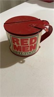 Red Men spit-toon
