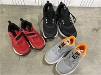 1 LOT (3) ASSORTED SNEAKERS INCLUDING: (1) Under