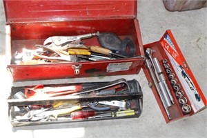 Tool Box w Hand Tools