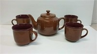 Tea Pot & 4 Matching Mugs