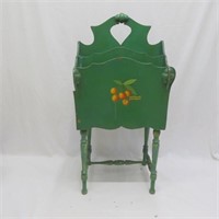 Magazine Rack - Painted - Chipping - Vintage