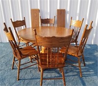 Beautiful Oak Dining Table And 6 Chairs Set