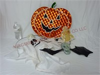Lighted Pumpkin & Ghost, Decorative Ghost & Bat