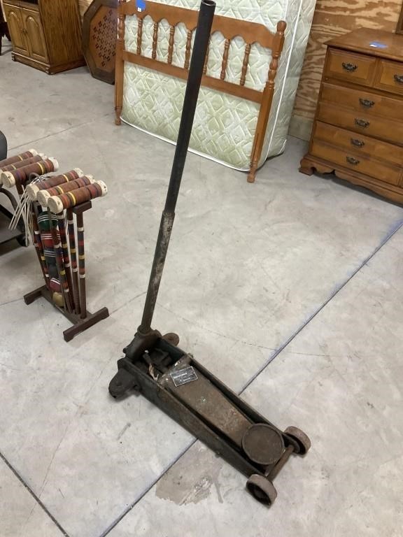 1.5 Ton Floor Jack PU ONLY