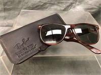 Vintage Ray Ban Wayfarer Sunglasses w/Case