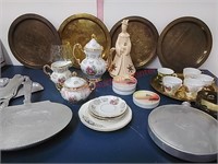 Tea set, aluminumware & brass