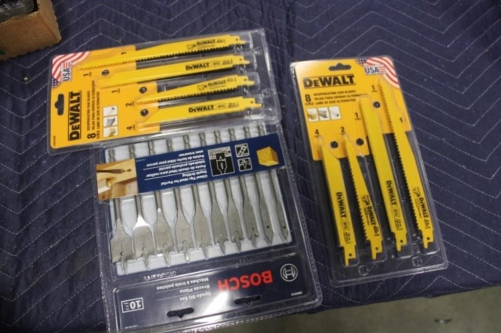 2 Sets DeWalt Recip Blades & Bosch Spade Bits