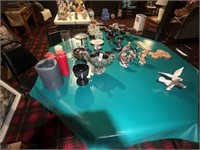 Lot of Household Collectibles and Décor