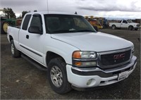 2006 GMC Sierra SLE Extended Cab Pick-Up, 4wd