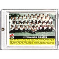1956 Topps Pirates Team Card Roberto Clemente