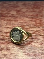 14k Yellow Gold Cherub Coin Ring Size 7.5