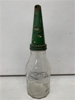 Castrol Wakefield Quart Oil Bottle with Tin Top