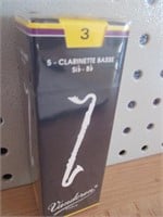 5 Vandoren CR123 Clarinette Basse Reeds