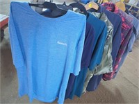 Lot of XL Menswear feat. Bench, Champion,