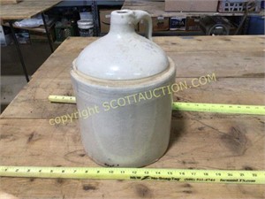 Antique 2 gallon crock jug, excellent condition