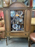 Berkery & Gay China Hutch