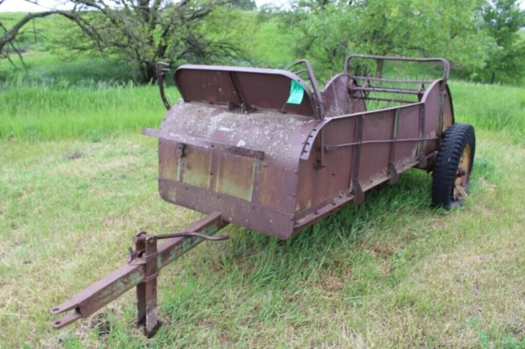 JD Model "HH" Manure Spreader