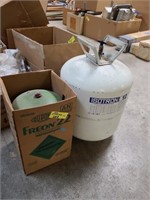 Freon 22 and Isotron 12 Dichloroflouromethane Gas