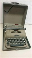 Vintage Underwood Typewriter