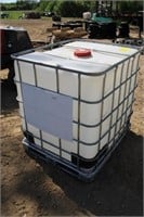 (1) Poly Tote 250Gal