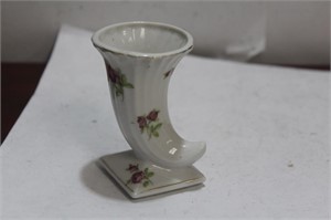 A Small Japanese Ceramic Toothpick Holder