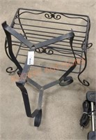 Miscellaneous outdoor metal small stands