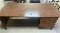 72x36x29 tall OFFICE DESK