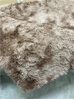 Area Rug Verigated Light Brown mix.” Shag,with