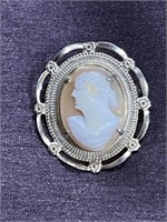 Vintage Cameo brooch