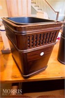 Mahogany waste can with liner