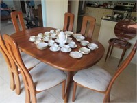 Modern style dining table with chairs
