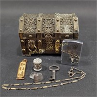 VTG Brass Decorative Small Chest with Jewelry