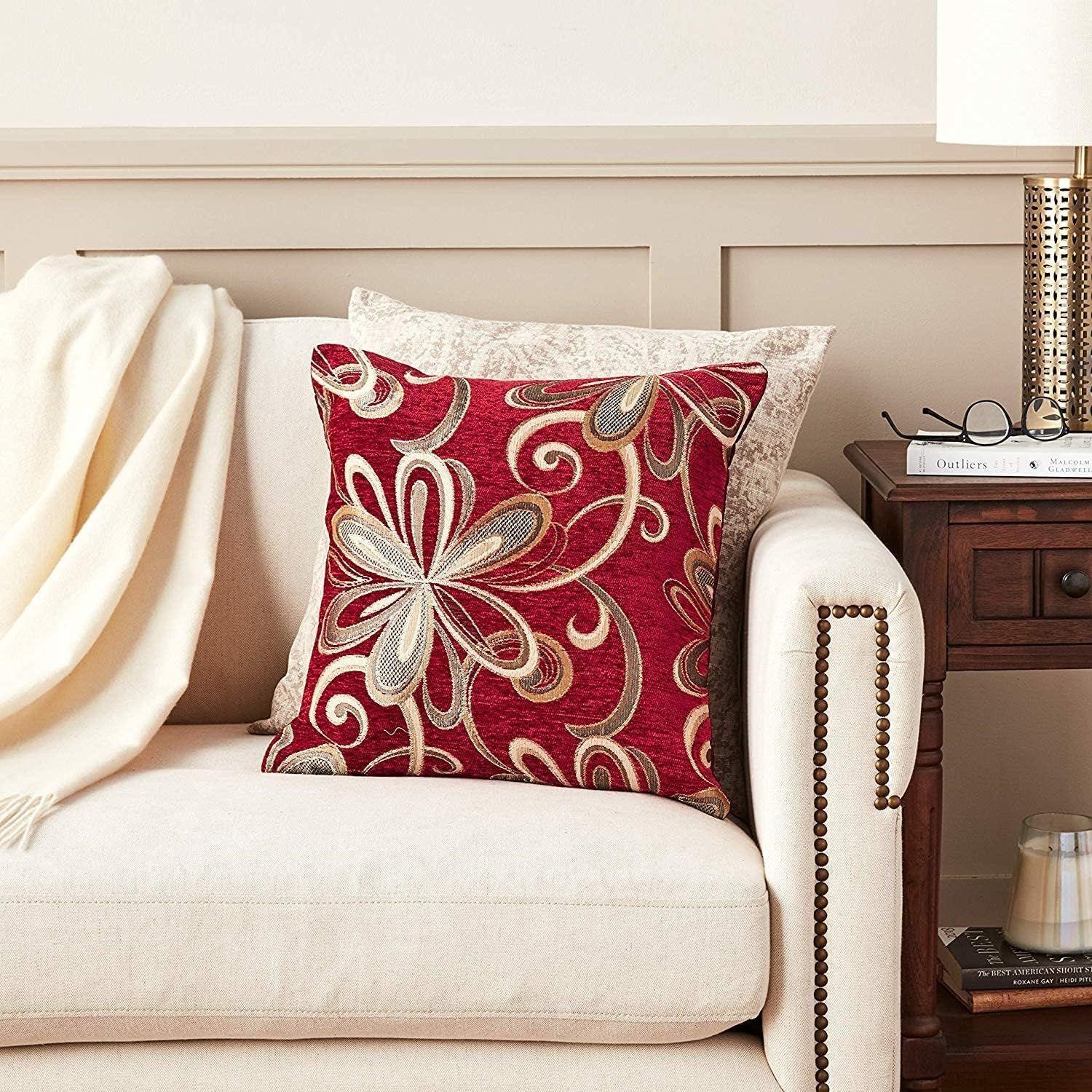 18" X 18" Decorative Cushion Cover, Burgundy