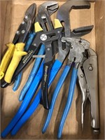 ADJUSTABLE WRENCHES, VICE GRIPS, FENCING PLIERS,