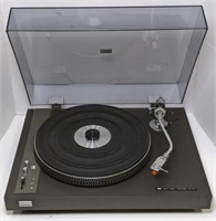 Sansui SR-525 Direct Drive Turntable. Powers On.
