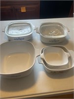 Corning ware bowls, two with lids