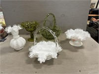 (5) Ruffled Glassware Pieces