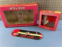 BETTY BOOP MARTINI GLASS SET / PLATES / WATCH