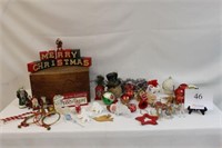 CHRISTMAS DECORATIONS AND WOODEN BOX