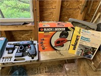 3 assorted power tools