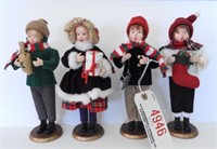 Lot #4946 - (4) Christmas Caroler figures
