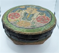 EARLY 1900'S WOVEN BASKET W/ HAND PAINTED DETAIL