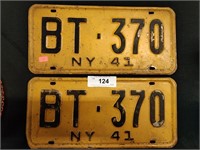 Pair 1941 NY License plates