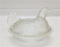 IDIANA GLASS HEN ON NEST CLEAR