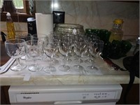 Lot of 12 wine glasses and 4 vintage thumbprint